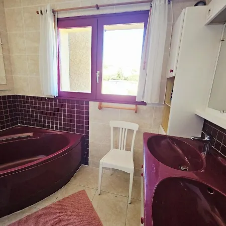 Villa Le Rocher Piscine Et Vue Imprenable Saint-Georges-les-Bains